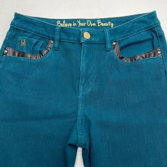 BELLE Women’s 4 Petite Green Boot Leg Jeans - Picture 1 of 3